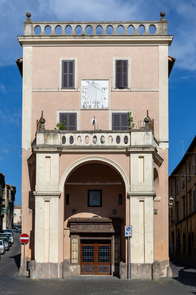 Tuscania